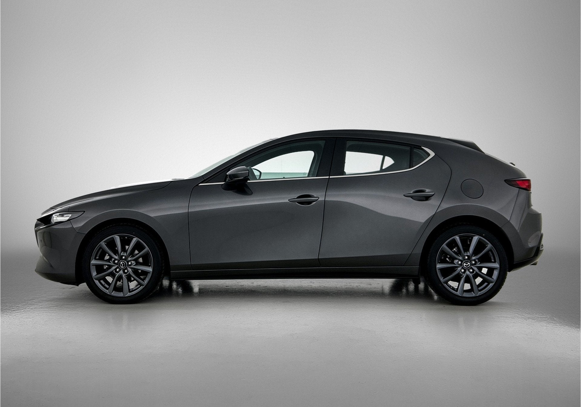 Mazda 3 2.0 e-SkyActiv-G M Hybrid 122 Exclusive-line | Camer, Auto's, Mazda, Stof, Gebruikt, 4 cilinders, 122 pk