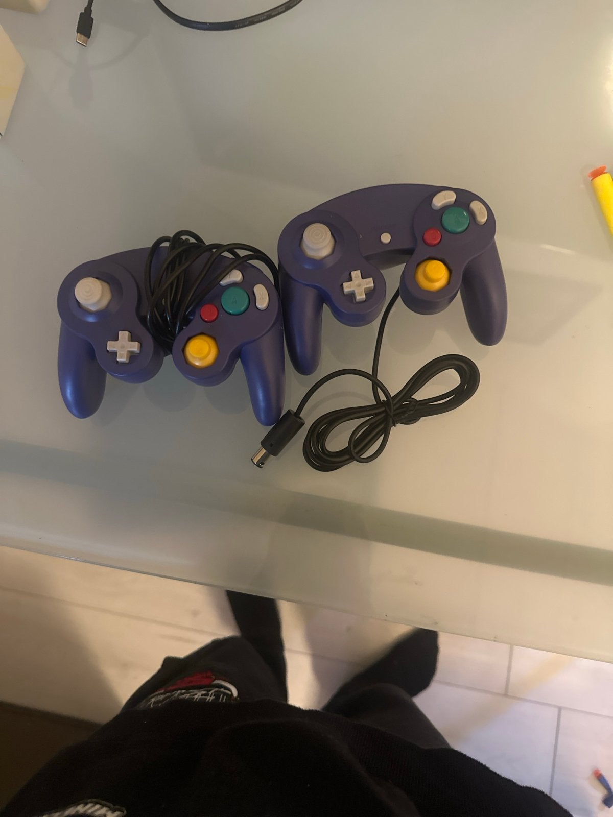 2x Nintendo GameCube Controllers - Paars, Spelcomputers en Games, Ophalen of Verzenden, Nintendo, Gebruikt
