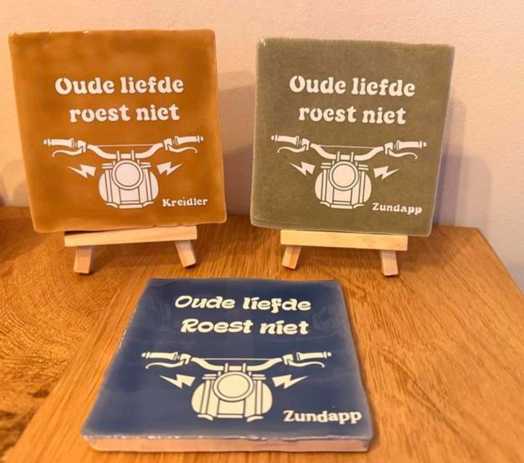 Brommer tegeltje, Ophalen of Verzenden, Zo goed als nieuw, Overige typen