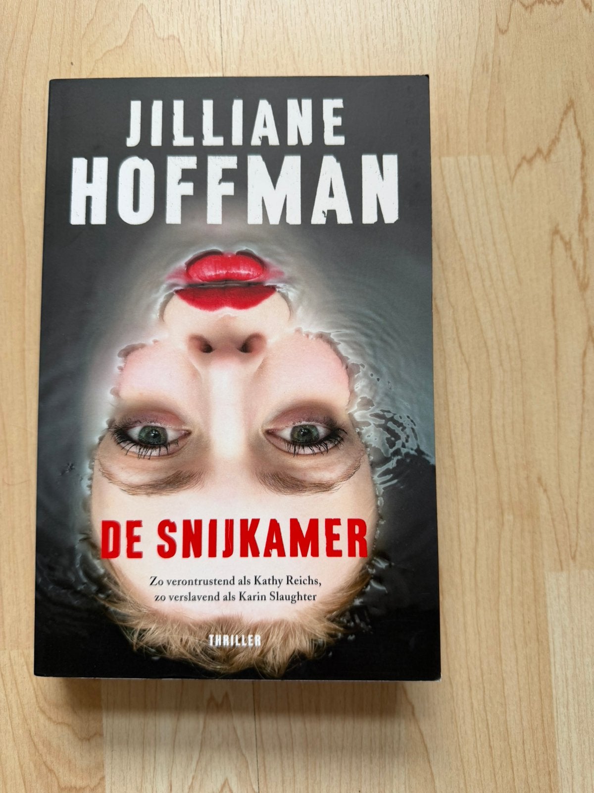 Jilliane Hoffman - De snijkamer, Boeken, Ophalen of Verzenden, Zo goed als nieuw, Nederland, Jilliane Hoffman