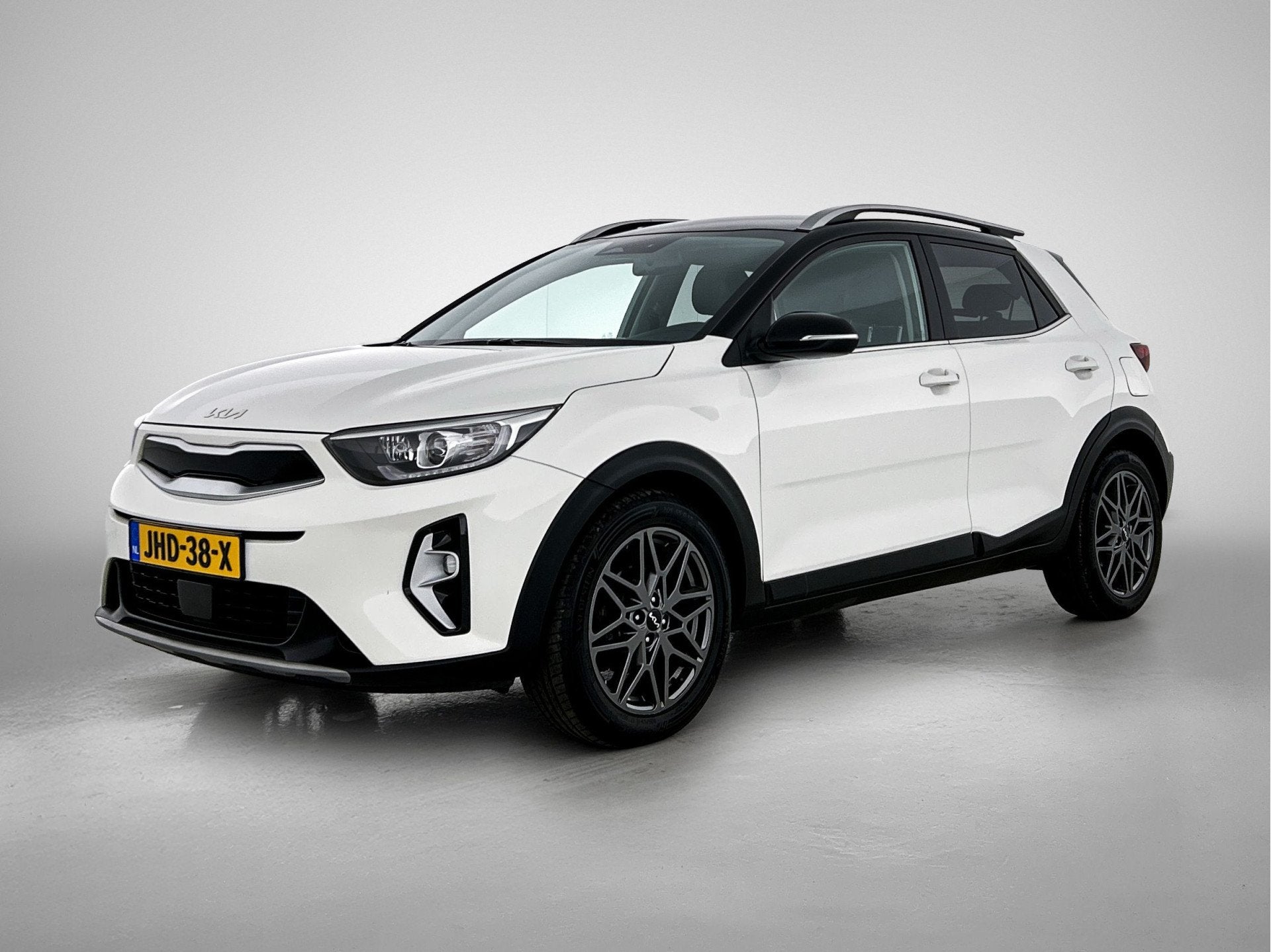Kia Stonic 1.0 T-GDi MHEV DynamicPlusLine | Trekhaak | Navig, Auto's, Voorwielaandrijving, 12 maanden, 450 kg, Gebruikt