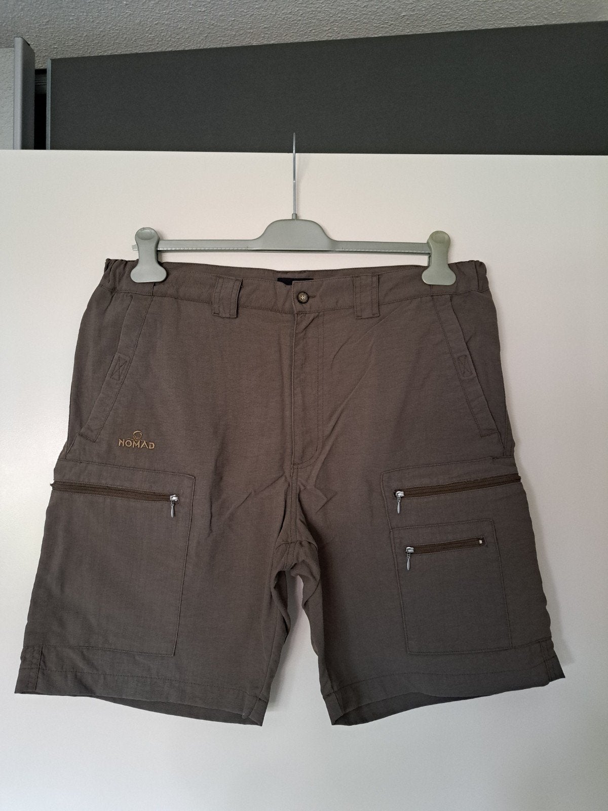 Nomad Khaki Sneldrogende Korte Broek Maat L, Maat 52/54 (L), Ophalen of Verzenden, Nomad, Gedragen