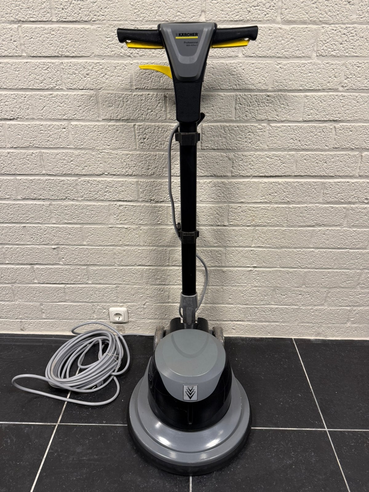 Kärcher BDS 43/Duo C boenmachine schrobmachine, Ophalen, Zo goed als nieuw, Schrobmachine