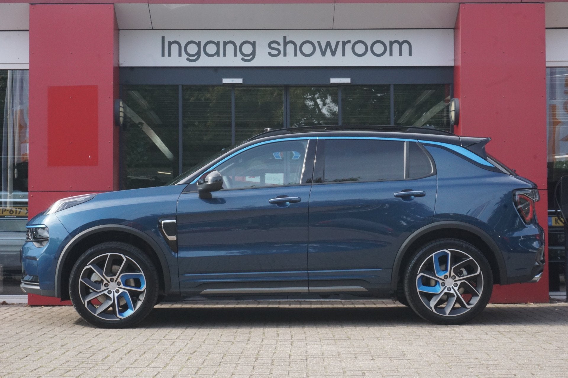 Lynk & Co 01 1.5 | Origineel NL | Zwarte Hemel | Panoramadak, Auto's, Stof, Blauw, 120 €/maand, Origineel Nederlands