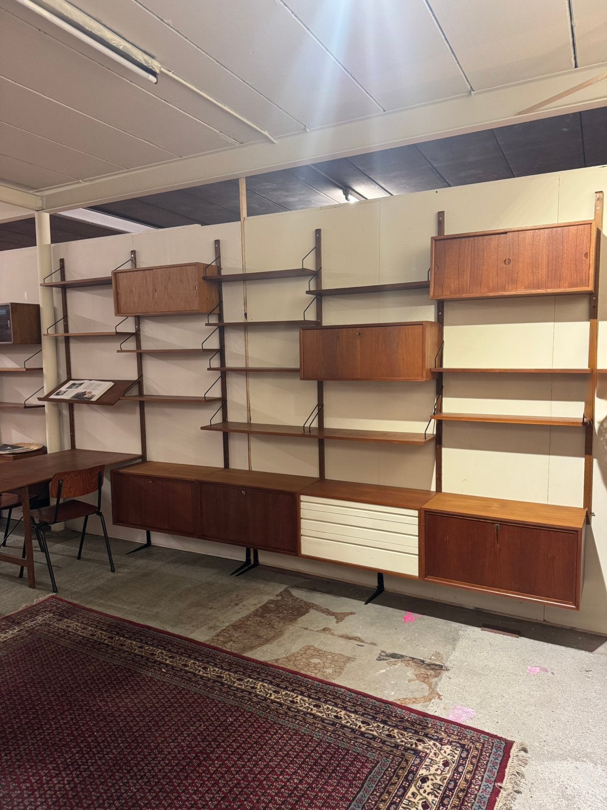 Poul Cadovius by Royal System vintage modulair wandsysteem, Huis en Inrichting, Gebruikt, 200 cm of meer, 75 cm of meer, Teakhout