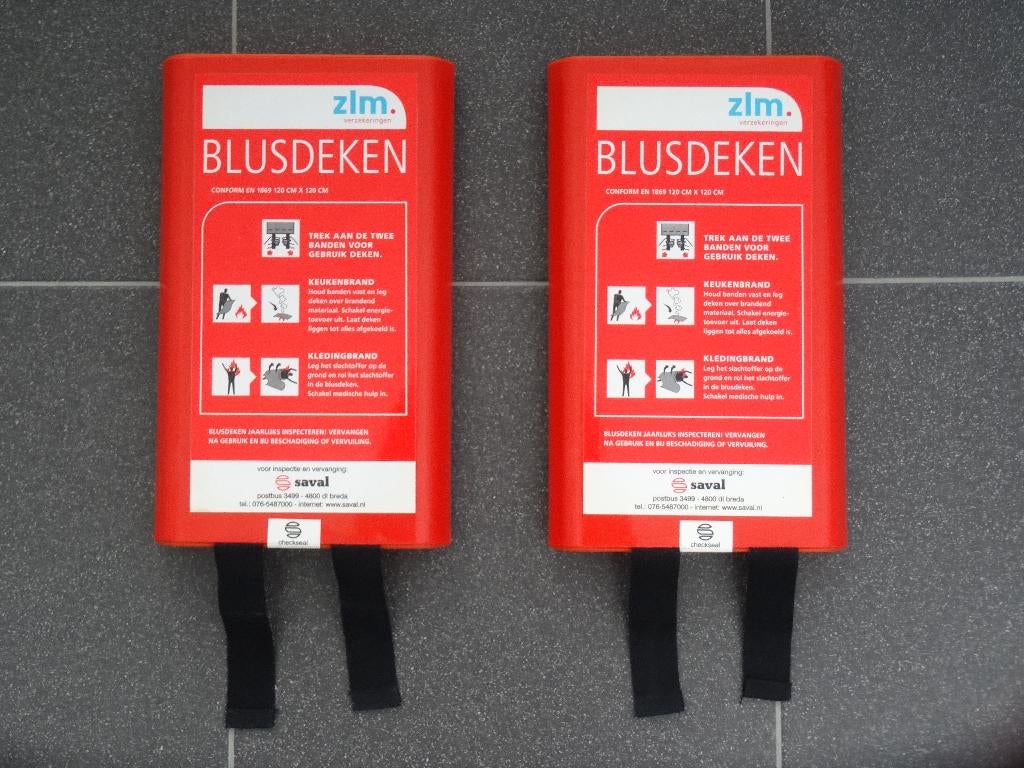 2x Saval blusdeken 1.20x1.20m in hardcase voorzien van zegel, Ophalen of Verzenden, Nieuw
