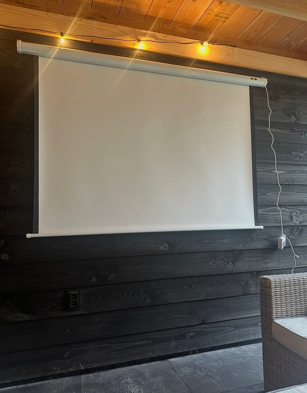 Elektrisch Beamerscherm met Afstandsbediening 172x172cm, Audio, Tv en Foto, Ophalen, Elektrisch, Zo goed als nieuw