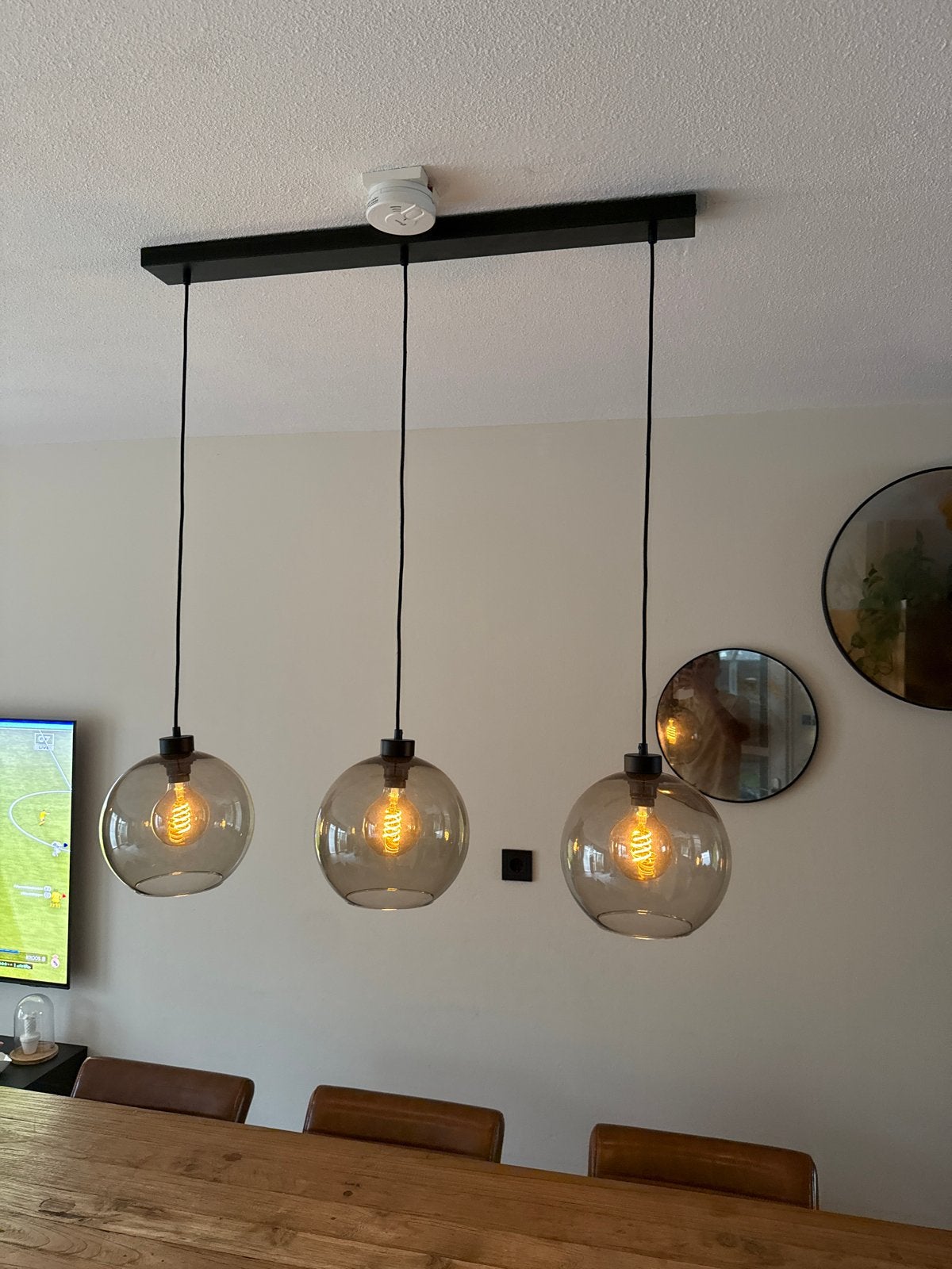 Moderne hanglamp met 3 glazen bollen, in hoogte verstelbaar, Ophalen, Gebruikt, Glas, E27 (groot)