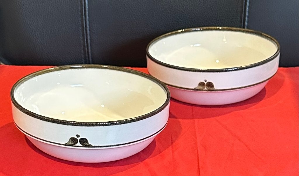 2x ronde schaal Rorstrand Sweden, serie Nordica, medium 14, Ophalen, Overige stijlen, Aardewerk, Schaal of Schalen
