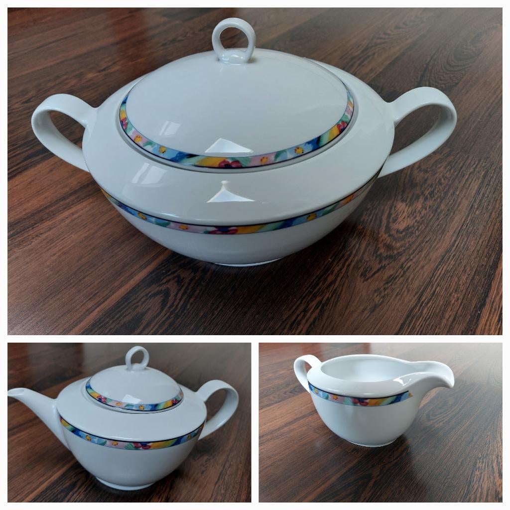 Toscana servies theepot, juskom en 2 soepterienes, Ophalen of Verzenden, Overige stijlen, Porselein, Schaal of Schalen