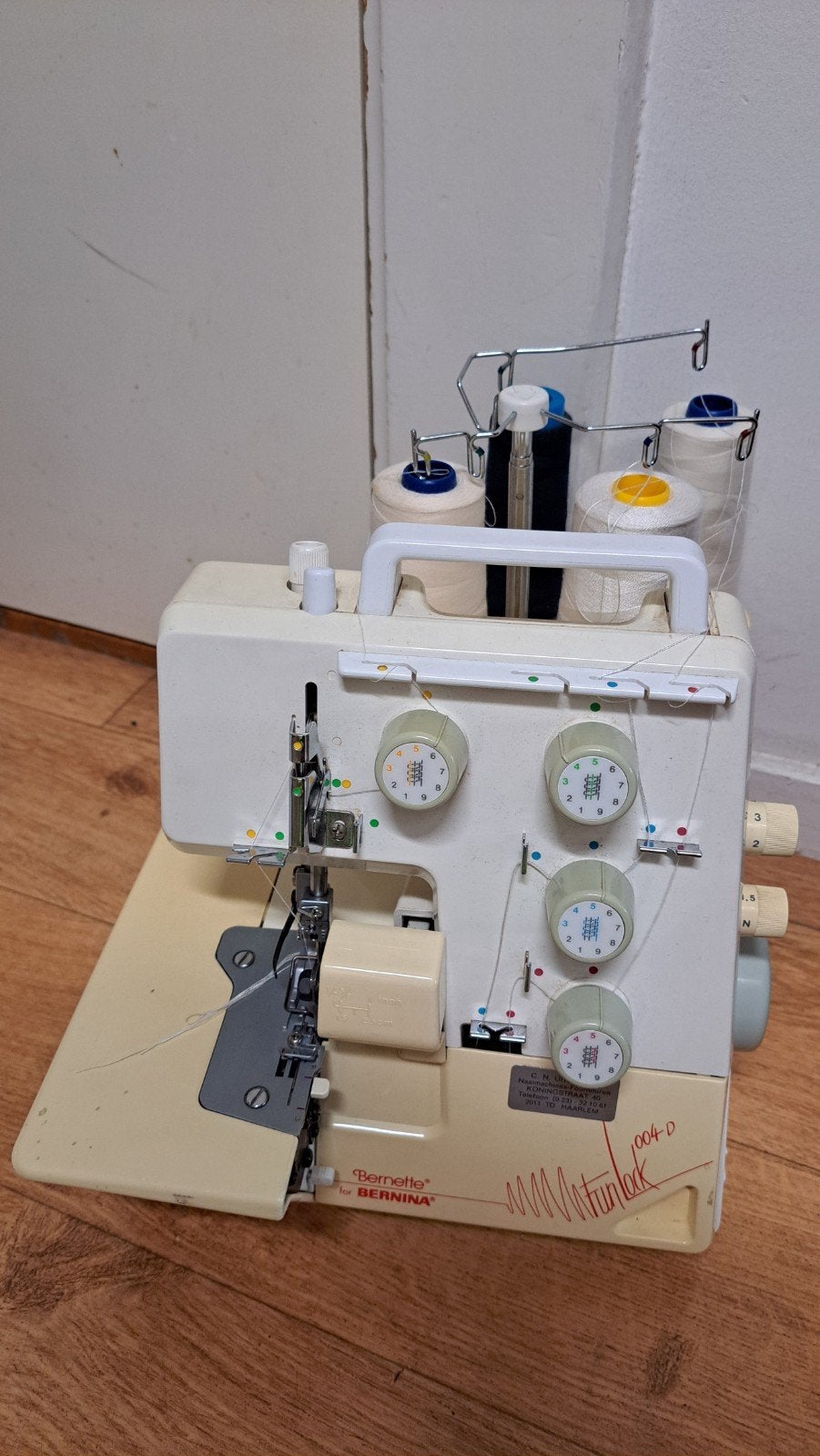 Bernette Funlock 004D 4-draads lockmachine Bernina, Ophalen, Gebruikt, Lockmachine, Bernina