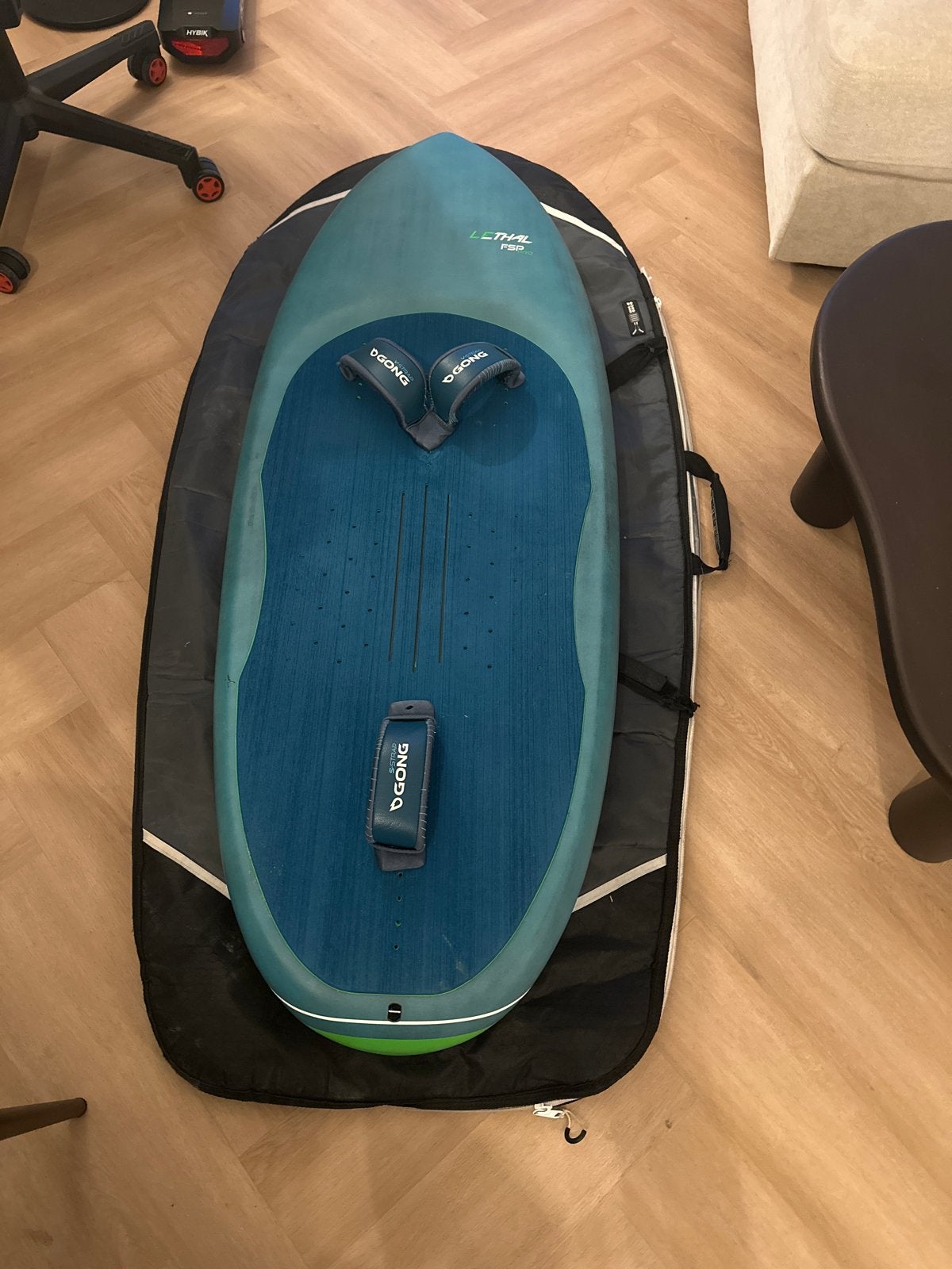 GONG Lethal 4’8 - 75L Wingfoil board, Ophalen, Gebruikt, Overige typen, Met draagtas