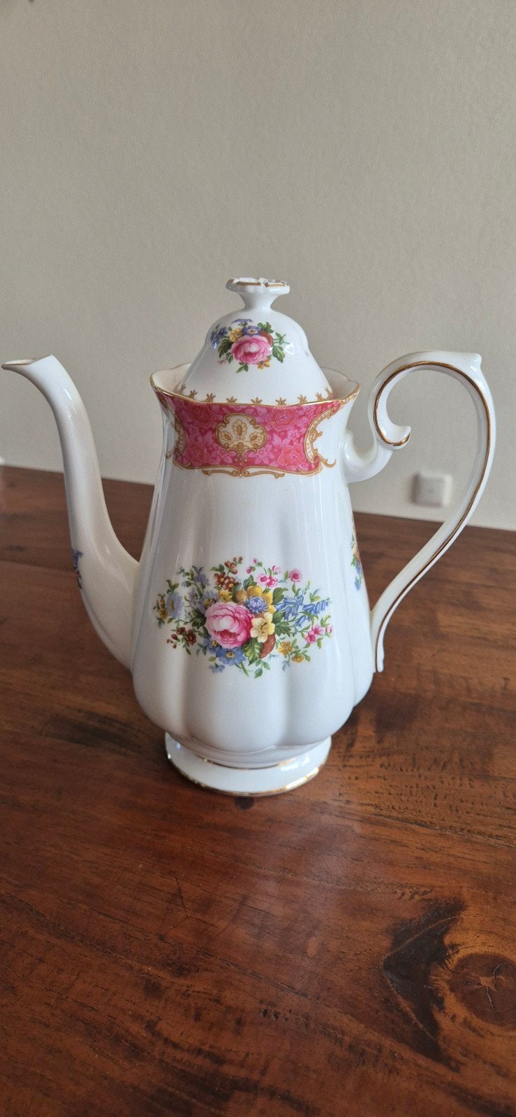 Royal Albert Lady Carlyle Servies - Compleet en Elegant, Ophalen