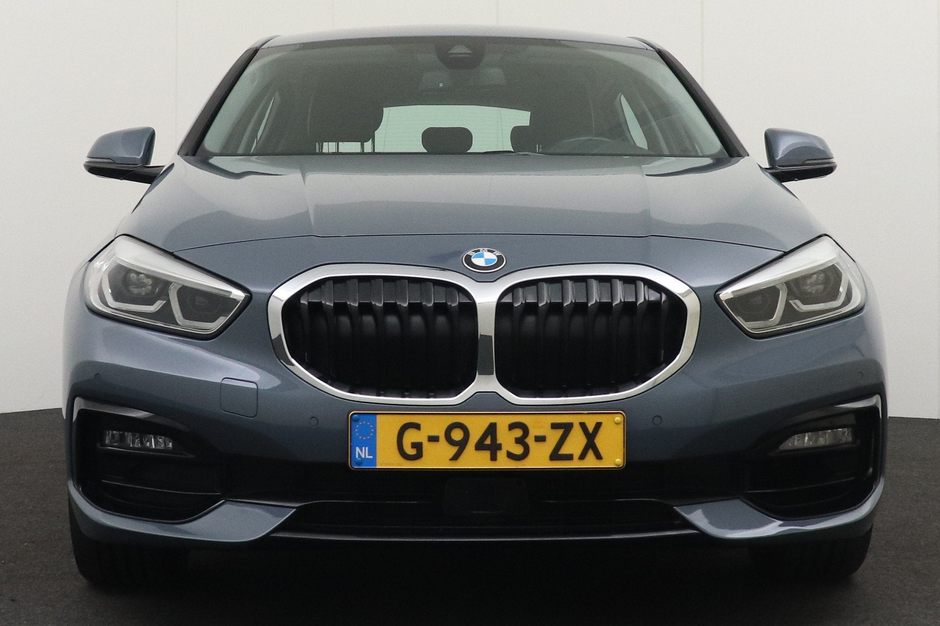 BMW 1-serie 118i Aut. 141 PK Sport Line Adapt. Cruise Carpla, Auto's, Dealer onderhouden, Stof, Gebruikt, Origineel Nederlands