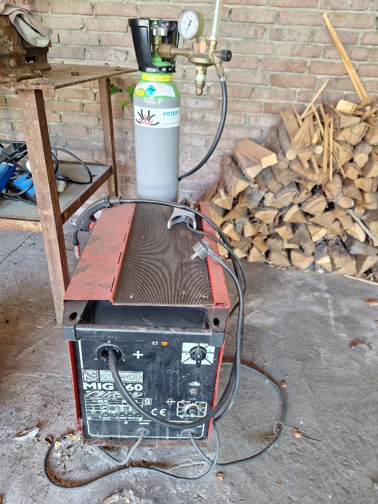 Aireco mig 160 turbo Mig lasapparaat + 10 ltr argon fles, Ophalen, Gebruikt, 150 tot 250 ampère, Co2