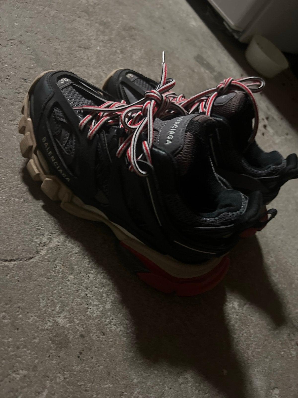 Balenciaga Track Sneakers Zwart/Rood Maat 36, Kleding | Dames, Ophalen, Gedragen, Zwart, Sneakers of Gympen