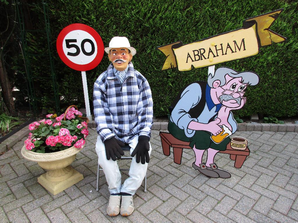 50 Abraham Feestbord voor 50 jarige verjaardag., Ophalen, Nieuw, Abraham of Sarah