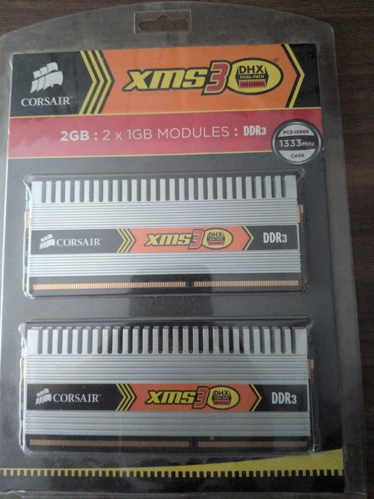 Corsair XMS3 DDR3 RAM 2GB (2x1GB) 1333MHz, Computers en Software, RAM geheugen, Nieuw, DDR3, Ophalen of Verzenden, Desktop