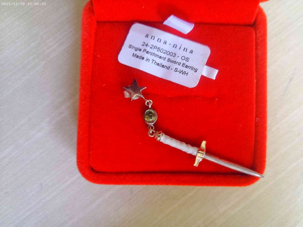 anna nina zwaard, Ophalen of Verzenden, Zo goed als nieuw, Met edelsteen, Knopjes of Stekers