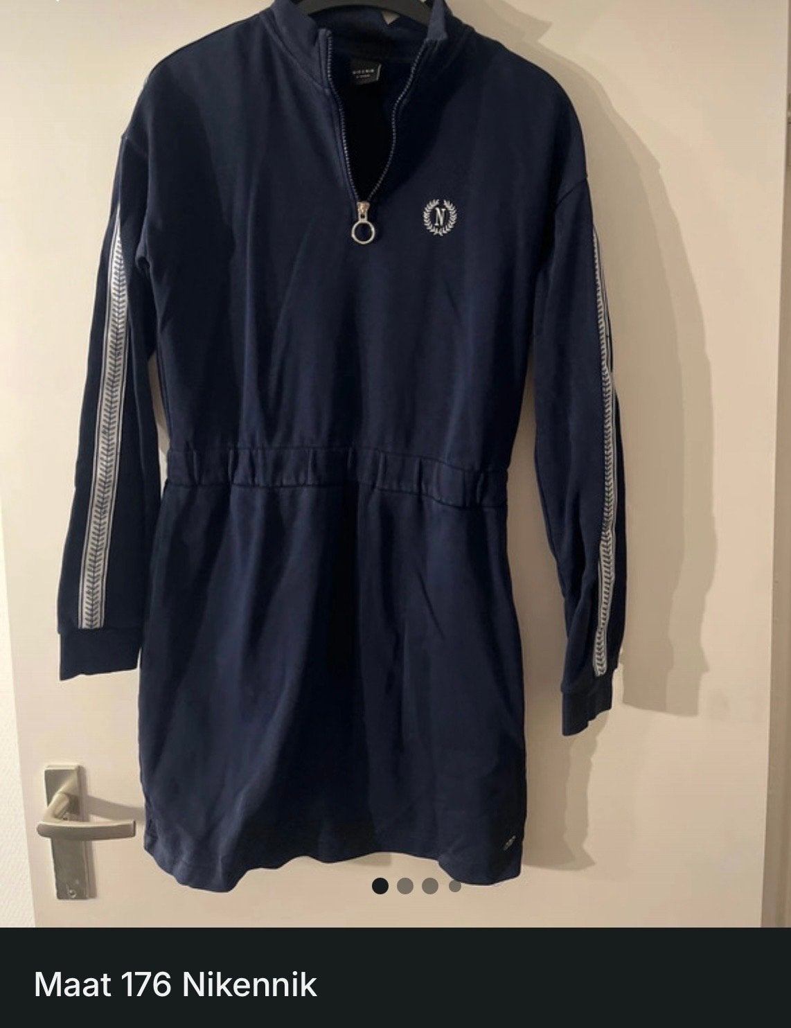 Nikkie Jurk Maat 176 Donkerblauw met Rits en Logo, Kinderen en Baby's, Kinderkleding | Maat 170, Ophalen of Verzenden, Zo goed als nieuw