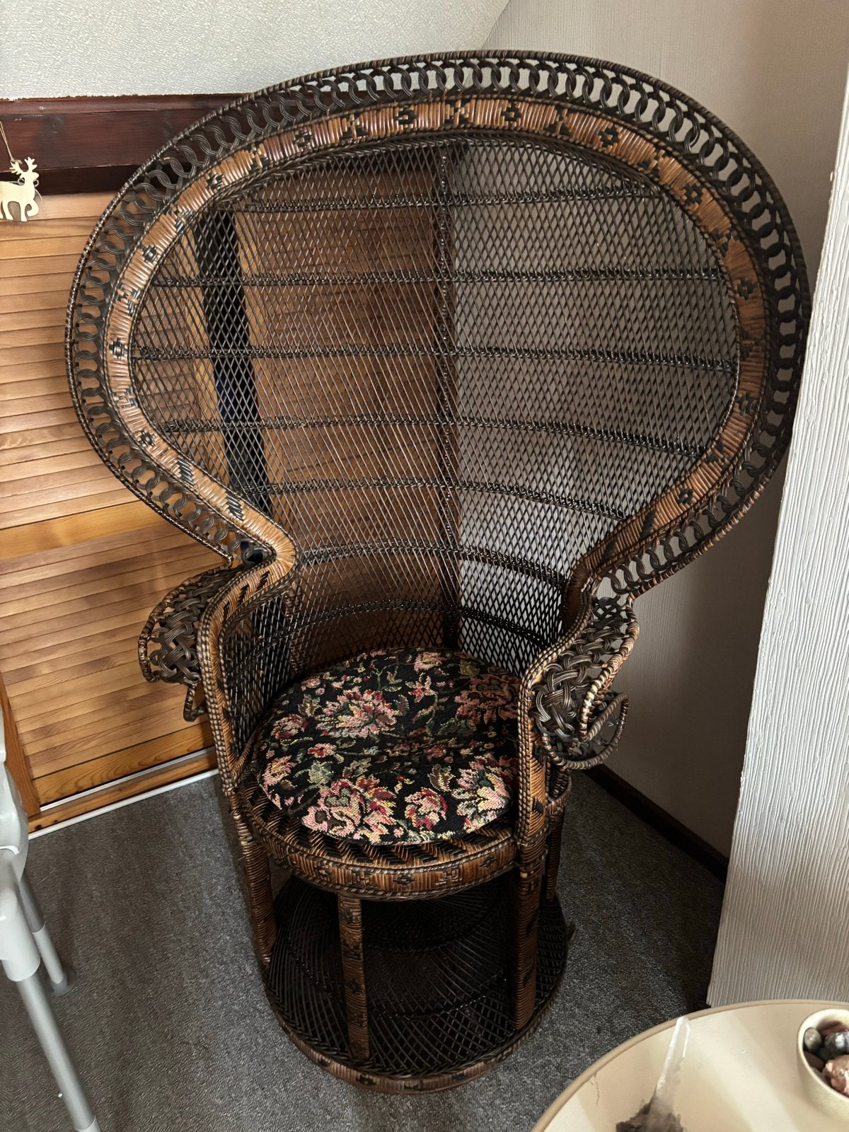 Vintage Rotan Pauwenstoel - Hoogte 146 cm, Ophalen