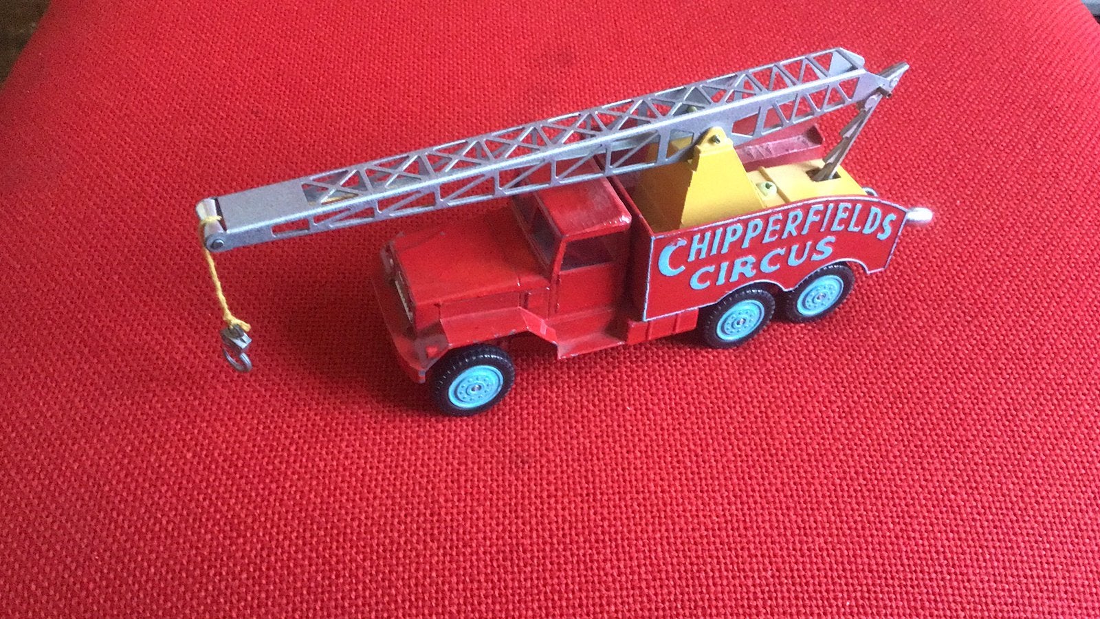 CHIPPERFIELDS CIRCUS 6x6 CRANE NIEUW CORGI TOYS HEEL MOOI, Ophalen of Verzenden, Zo goed als nieuw, Bus of Vrachtwagen, Corgi