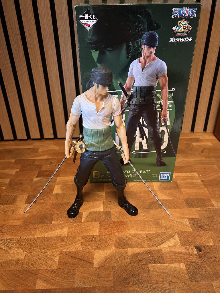 Ichiban kuji roronoa zoro  one piece actiefiguur, Ophalen of Verzenden, Zo goed als nieuw