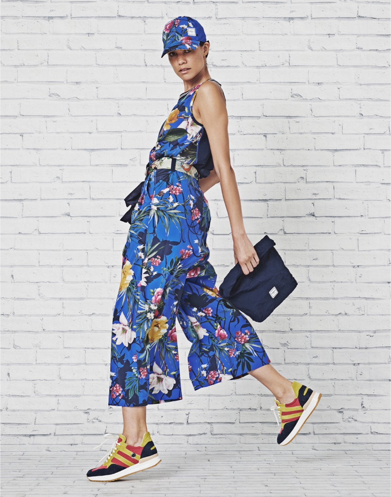 HIGH Use Claire Campbell L-XL, 33 - 40 uur, Overige niveaus, Starter, Overige vormen