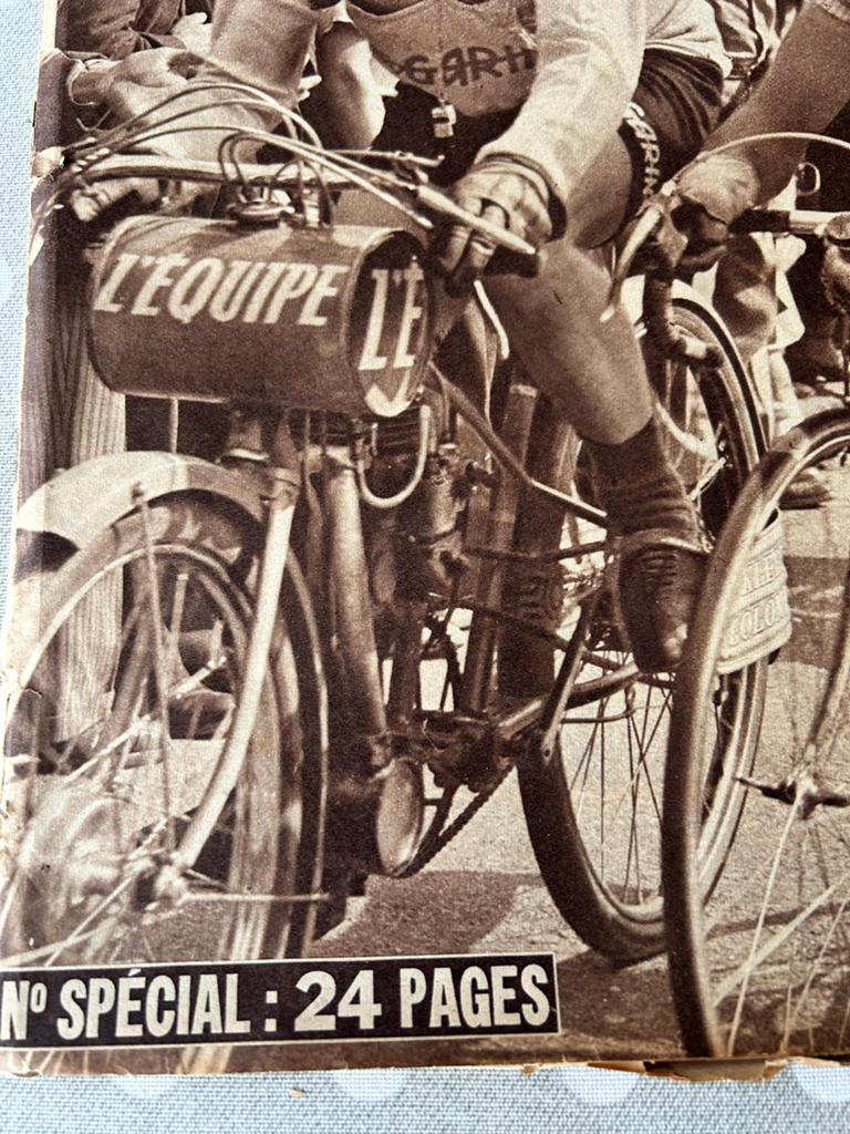 Le Miroir des Sports - But Club - 26 mei 1952 - Wielrennen, Ophalen of Verzenden, Gelezen, Sport en Vrije tijd