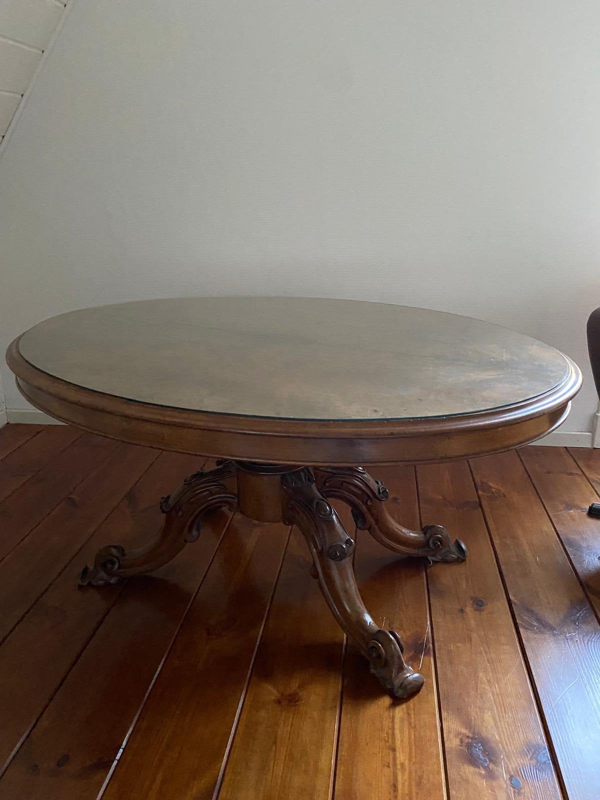 Antieke wortelnoten salontafel, Huis en Inrichting, Ophalen, 50 – 75, Gebruikt, 100 tot 150 cm
