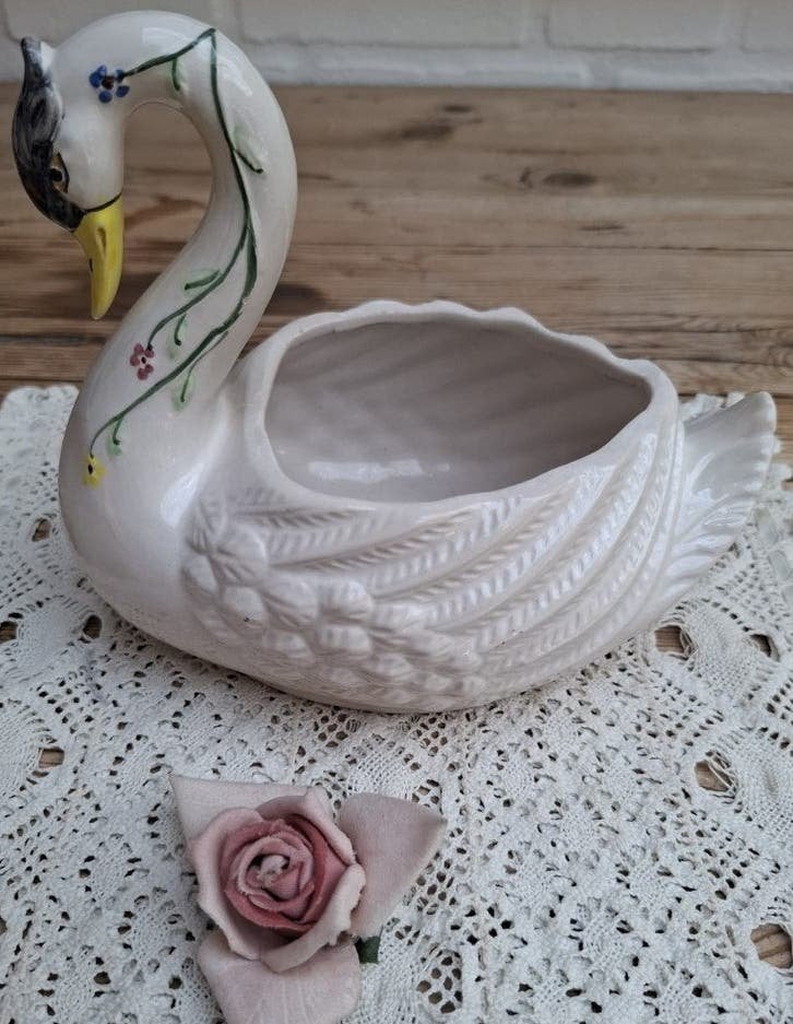 Vintage beschilderde plantenbakje zwaan met bloemetjes, Antiek en Kunst, Curiosa en Brocante, Ophalen of Verzenden