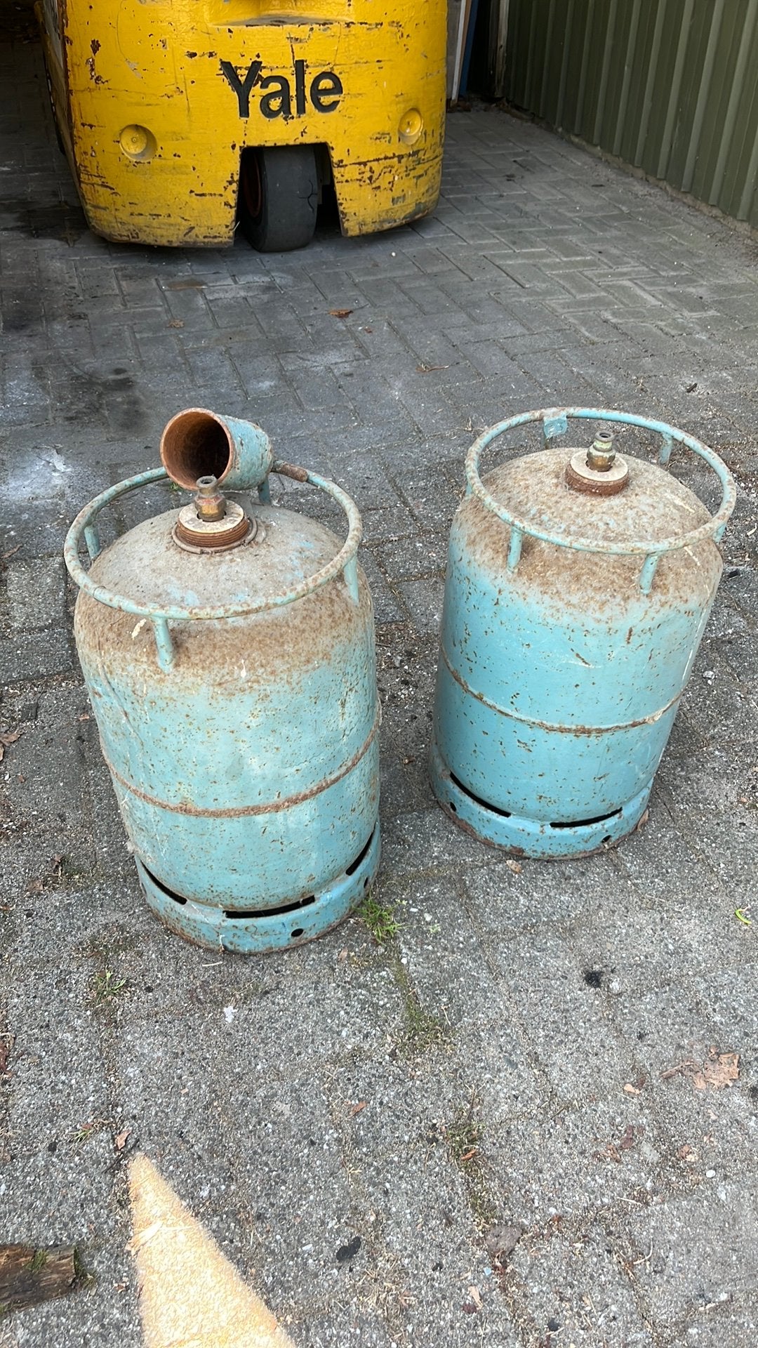 2 lege gasflessen - kachel, Ophalen, Zo goed als nieuw