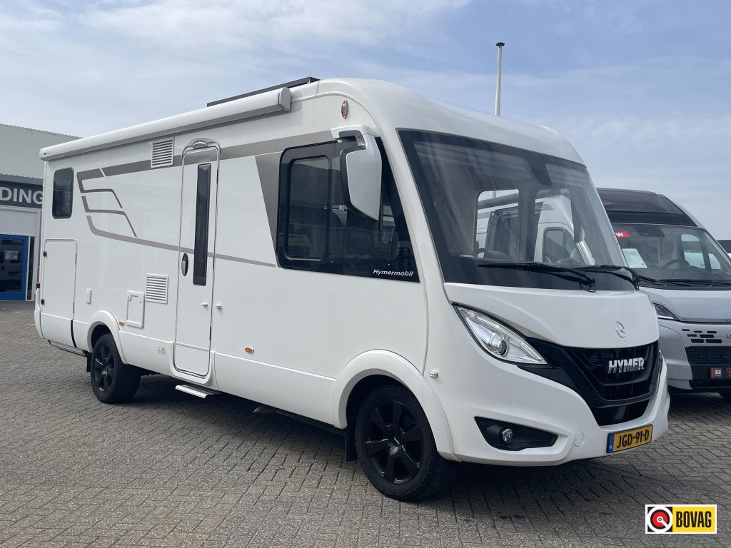 Hymer BMC-I 680 SOLAR/TV/FIETSENDRAGER, Caravans en Kamperen, Campers, Ringverwarming, Koelkast, Tot en met 2, Luifel