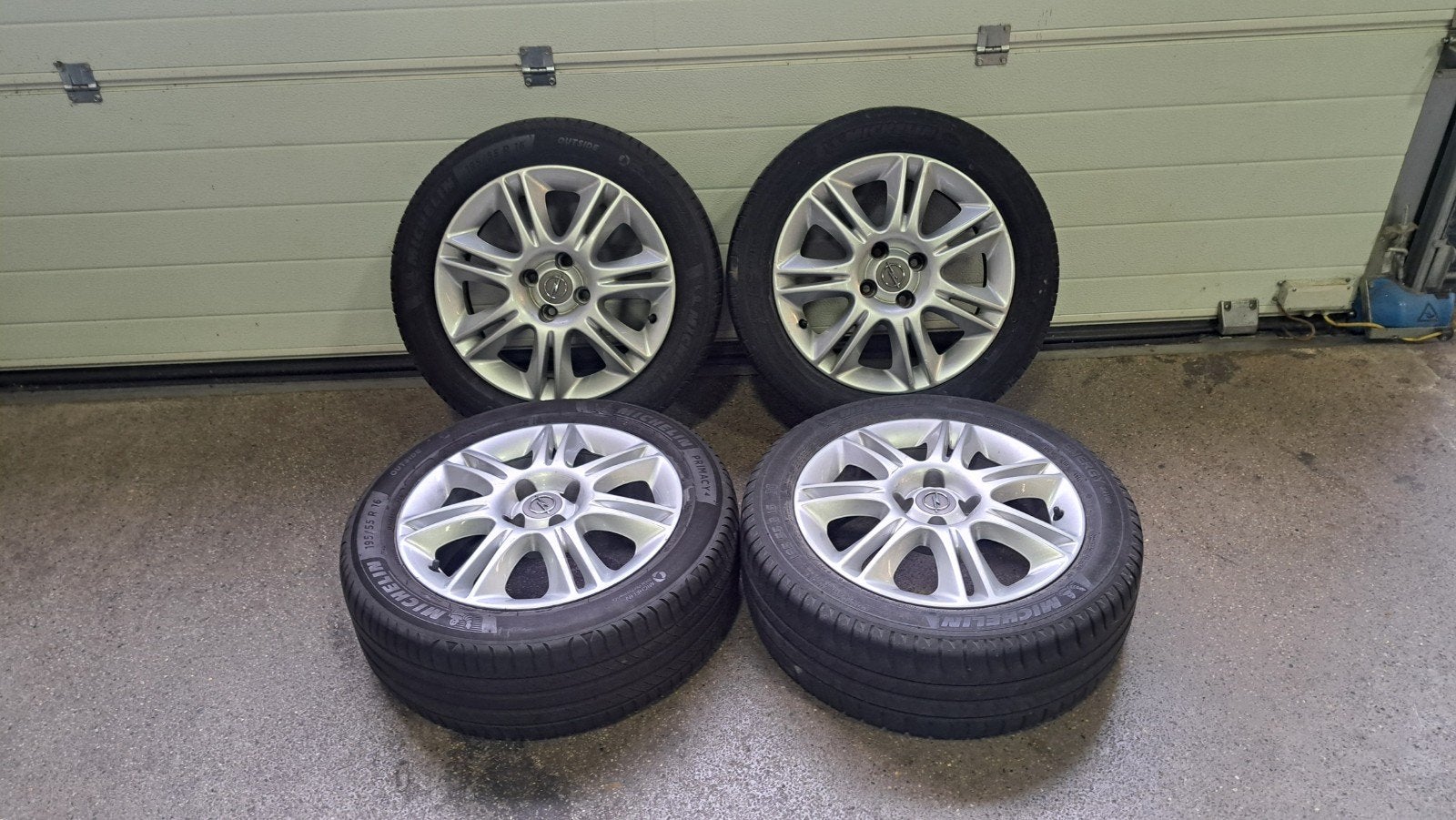 Opel Corsa sportvelgen + Michelin zomerbanden 195/55R16 91, Ophalen, Gebruikt, Michelin, 16 inch
