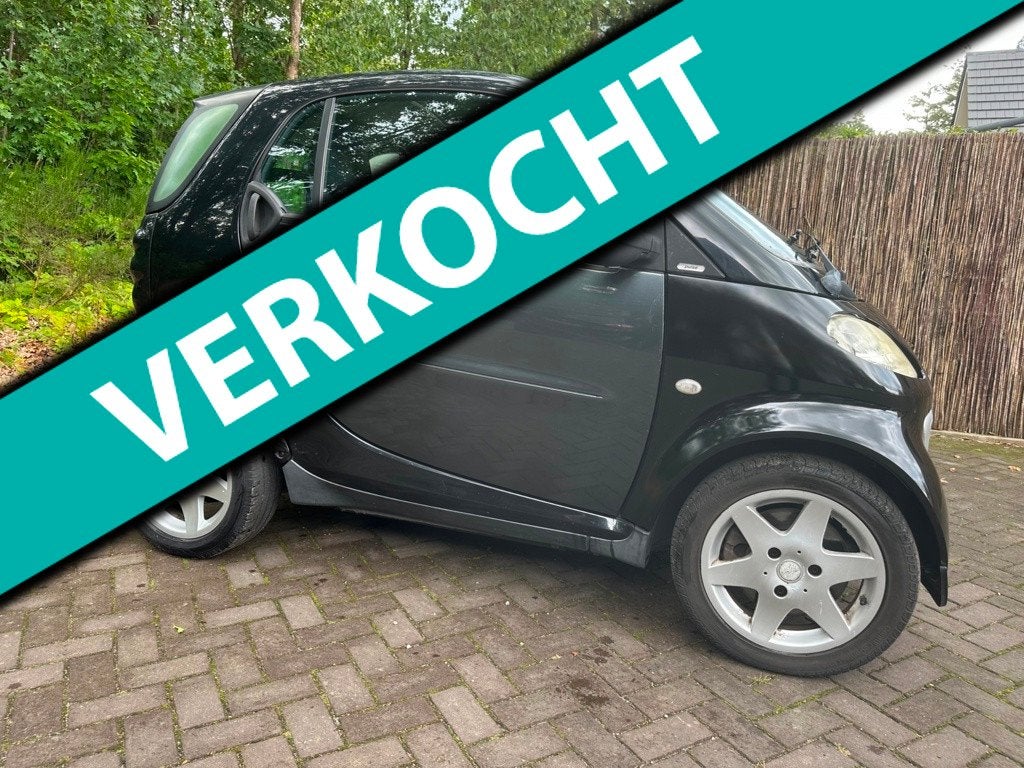 Smart Fortwo City Coupé Passion Elekrm, Auto's, Stof, Gebruikt, 61 pk, Zwart