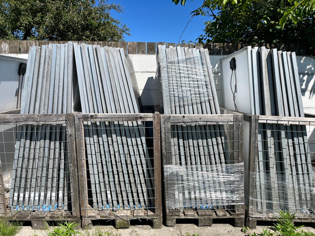50 Zonnepanelen, Solar Edge optimizers & omvormer, kabels, Ophalen, Gebruikt, Paneel, 200 wattpiek of meer