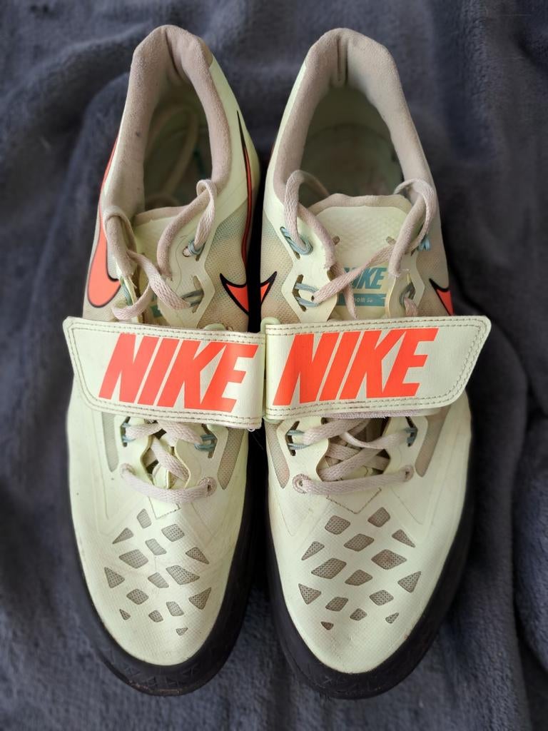 Werpspikes Nike maat 44 1/2, Sport en Fitness, Ophalen of Verzenden, Zo goed als nieuw, Schoenen