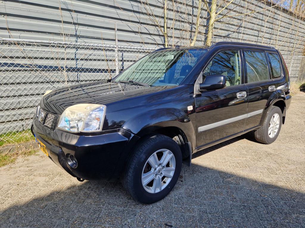 Nissan X-Trail 2.0 Comfort 2wd (bj 2005), Auto's, Nissan, Voorwielaandrijving, Gebruikt, 4 cilinders, Zwart