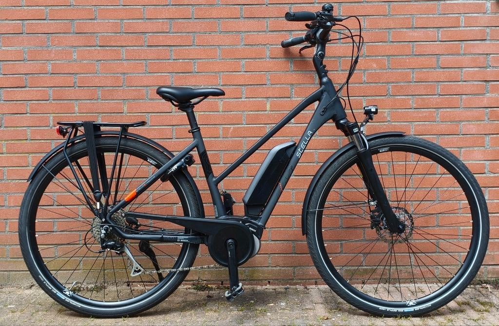Stella Trekking Bosch MDB Premium -  Zo goed als nieuw, Zo goed als nieuw, 51 tot 55 cm, 50 km per accu of meer, Ophalen