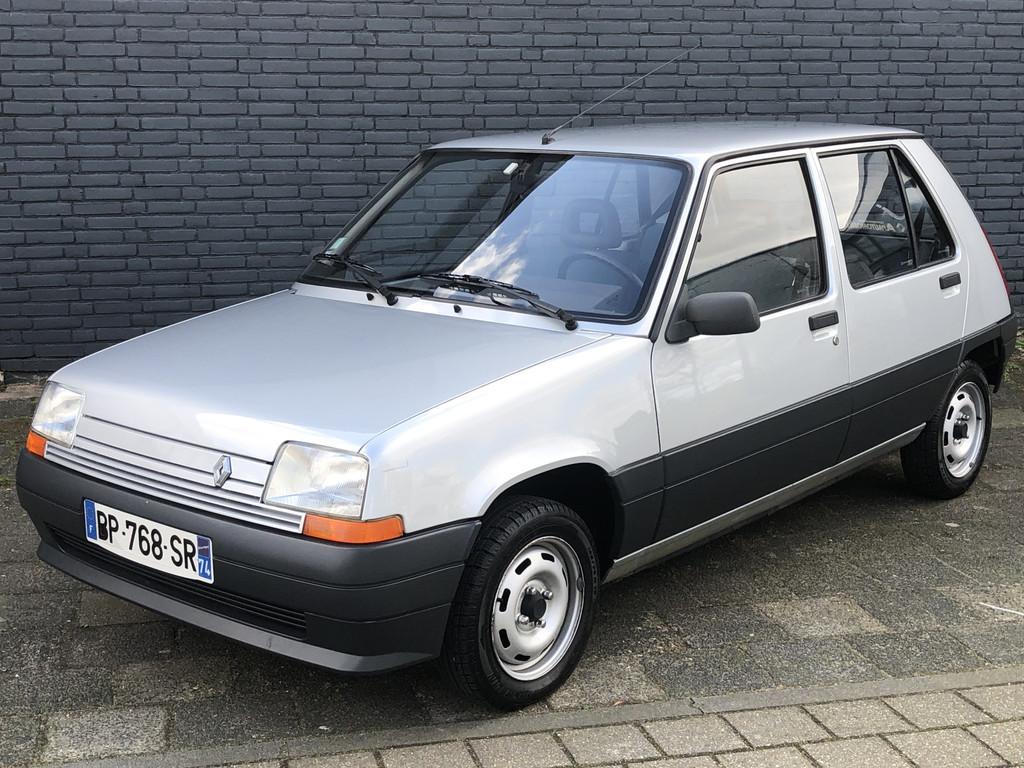 Peugeot AANTAL* KLASSIEKERS V.A. €5999,= OP VOORRAAD * PEU, Auto's, 1360 cc, Overige kleuren, Bedrijf, Handgeschakeld
