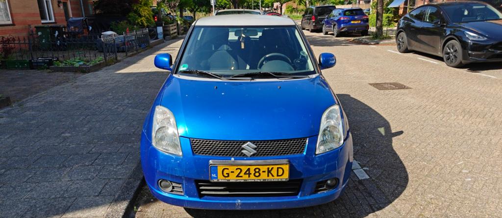 Suzuki Swift 1.3 5DRS 2006 Blauw, 40 €/maand, Swift, 4x4, Geïmporteerd