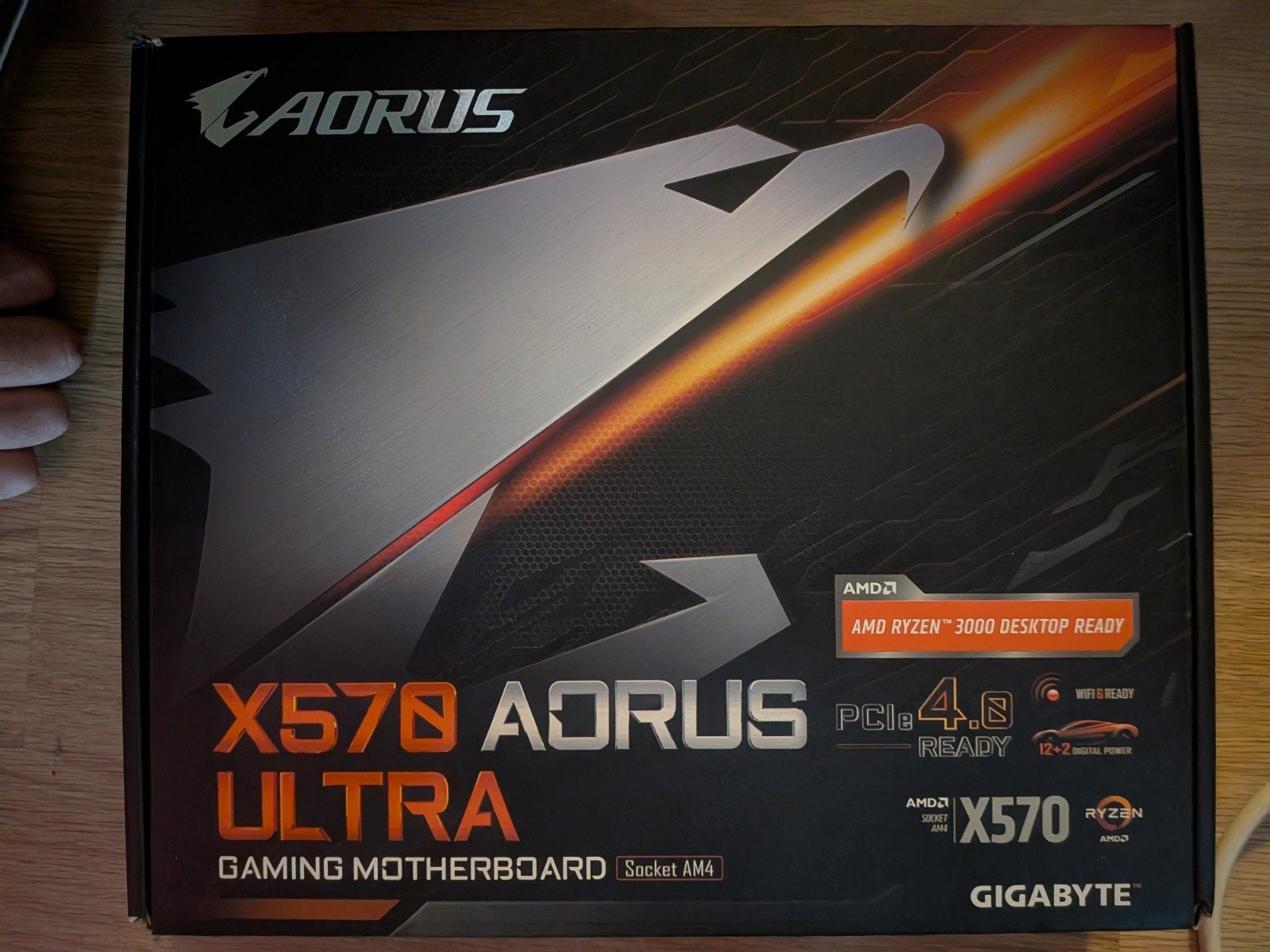 Gigabyte Aorus X570 Ultra rev. 1.0 Moederbord, Computers en Software, Moederborden, DDR4, AM4, Ophalen of Verzenden, Zo goed als nieuw