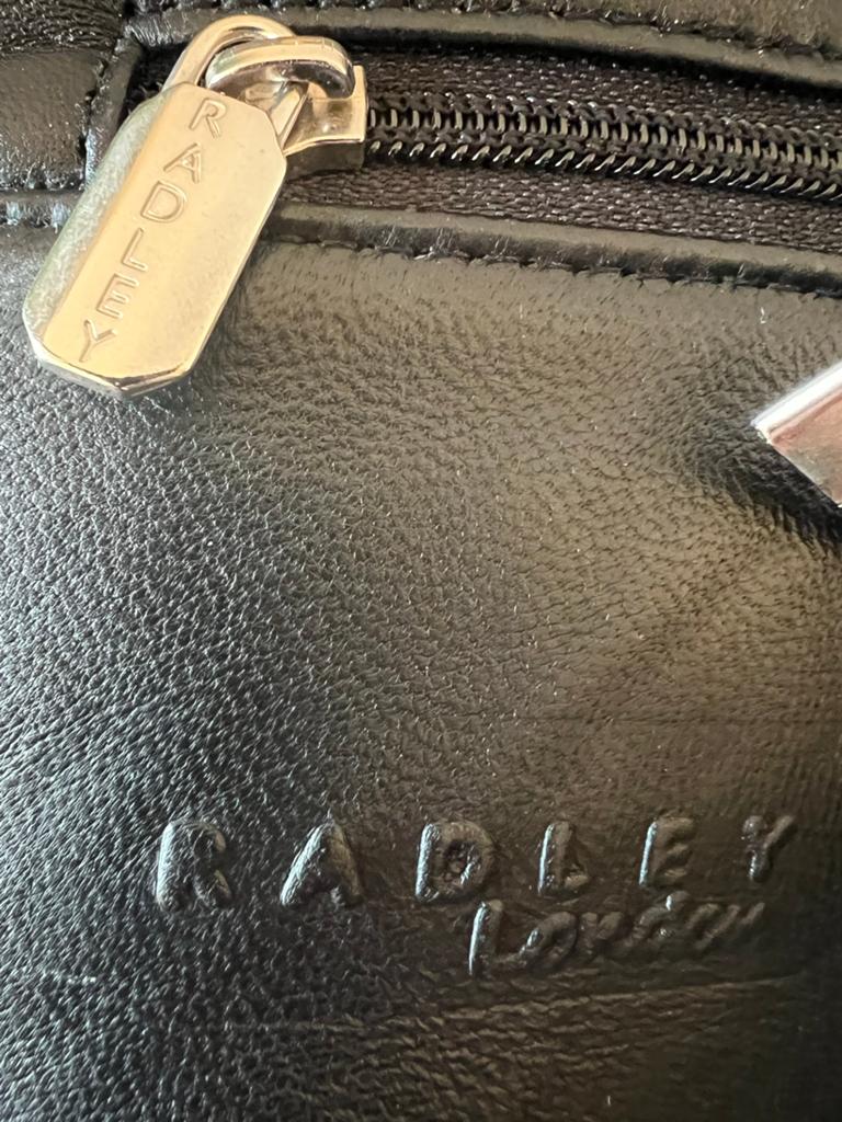 Radley schoudertas, Ophalen of Verzenden, Zo goed als nieuw, Zwart, Schoudertasje