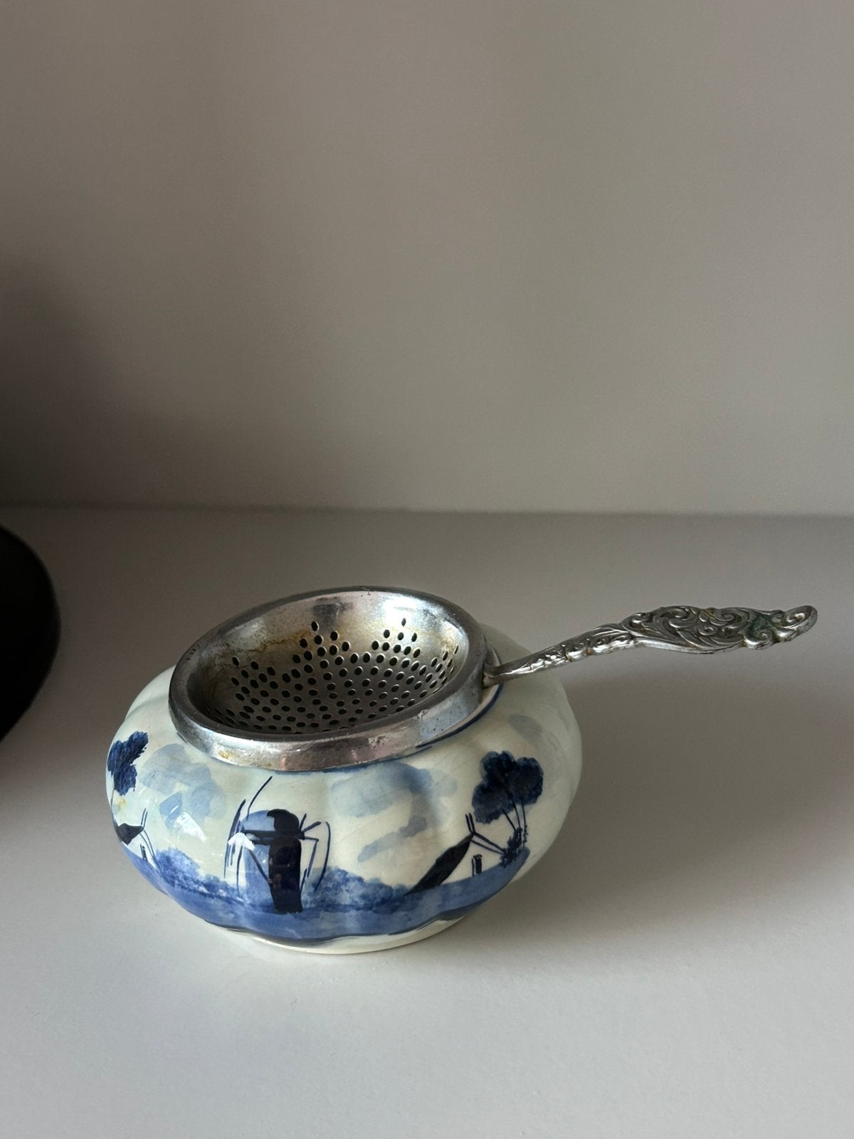 Theezeefje met Delfs blauw lekbakje, Ophalen of Verzenden