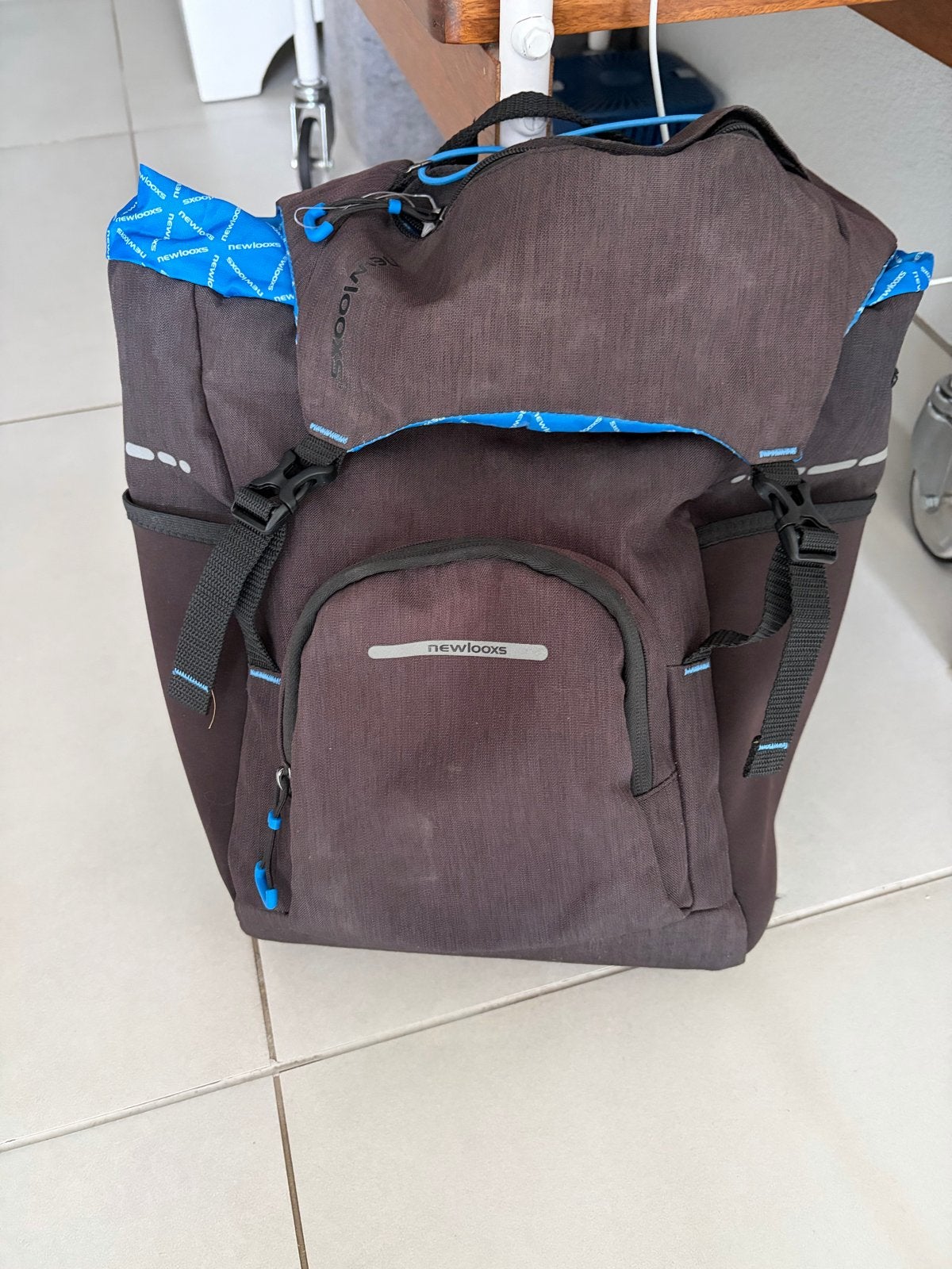Newlooxs fietstassen (2 stuks) - 20 liter - Goede staat, Ophalen, Gebruikt