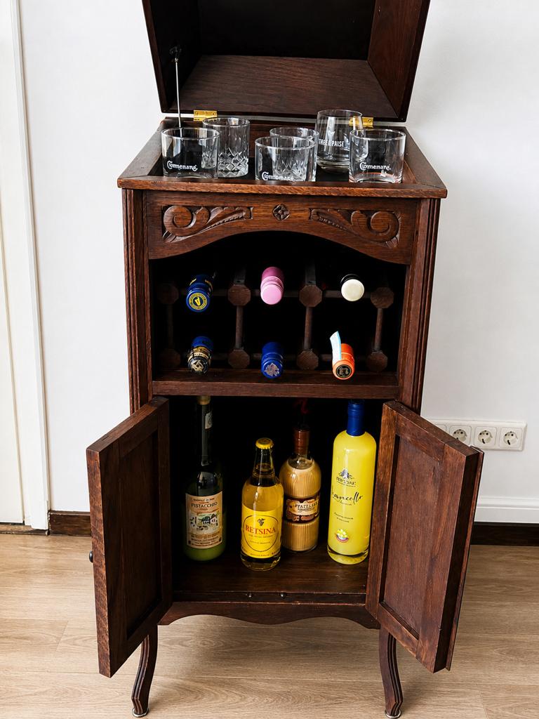 Unieke vintage drankkast / wijnkast van massief hout, Ophalen, 25 tot 50 cm, Minder dan 100 cm