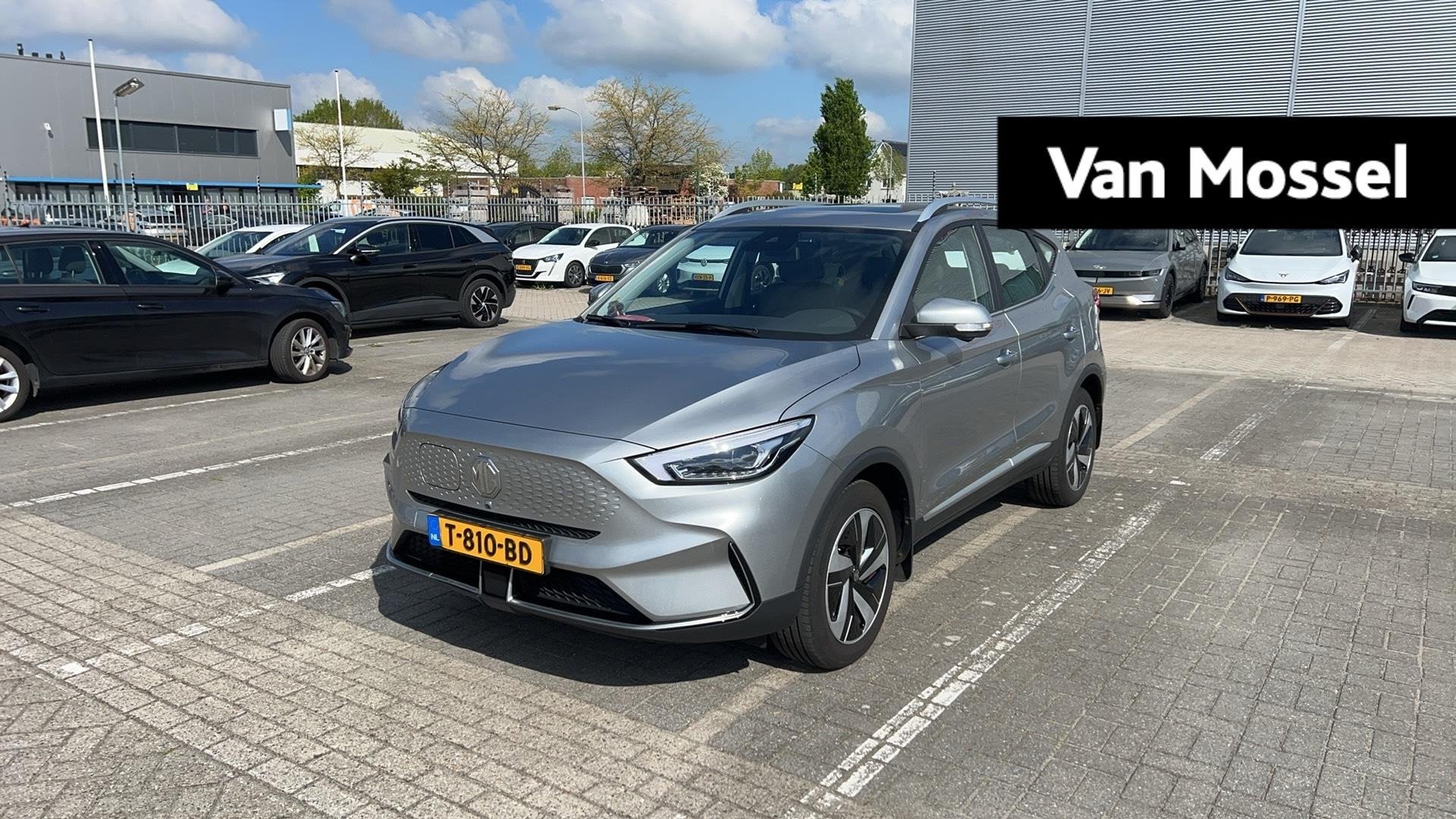 MG ZS EV Long Range Luxury 70 kWh Stoelverwarming | Carplay, Auto's, 12 maanden, Gebruikt, ZS, Origineel Nederlands