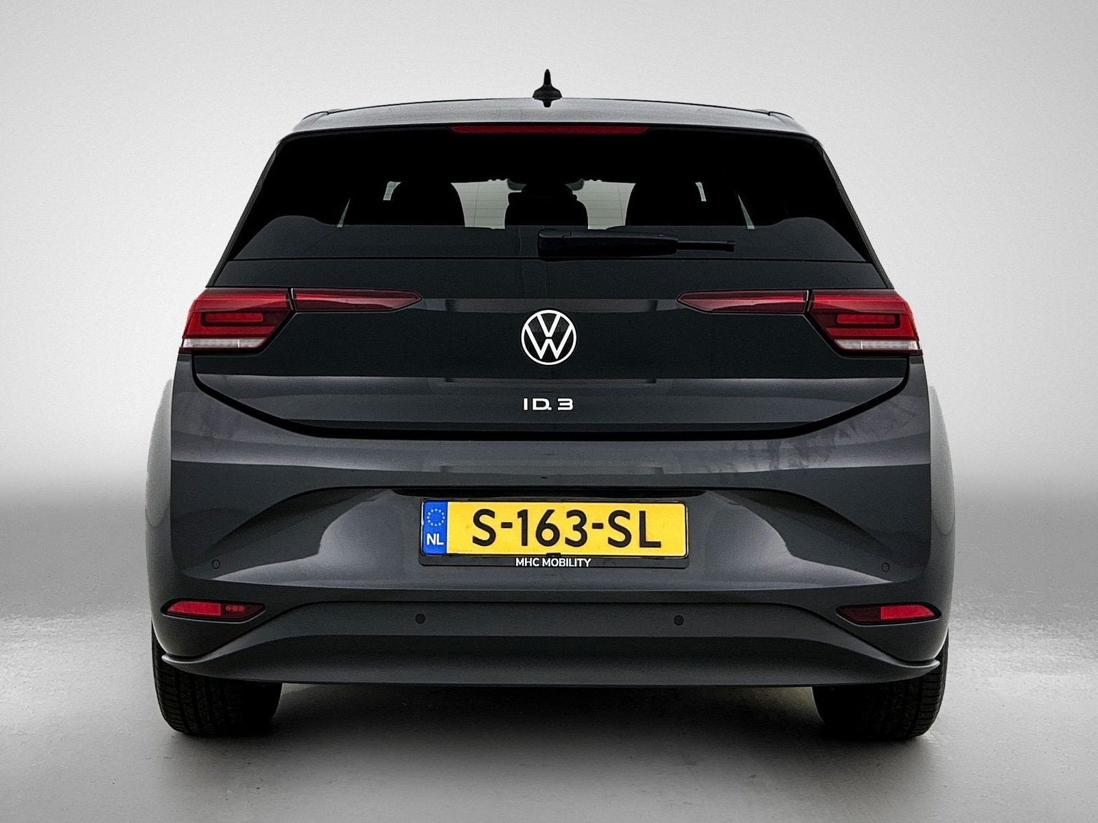 Volkswagen ID.3 Pro Edition 58 kWh | Warmtepomp | 12 maanden, Stof, Gebruikt, Zwart, 23 min