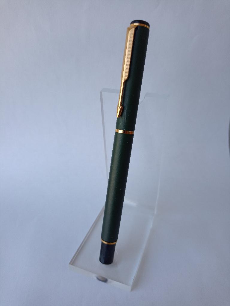 Vulpen Parker Rialto – gebruiksgereed – zgan, Verzamelen, Pennenverzamelingen, Ophalen of Verzenden, Zo goed als nieuw, Vulpen
