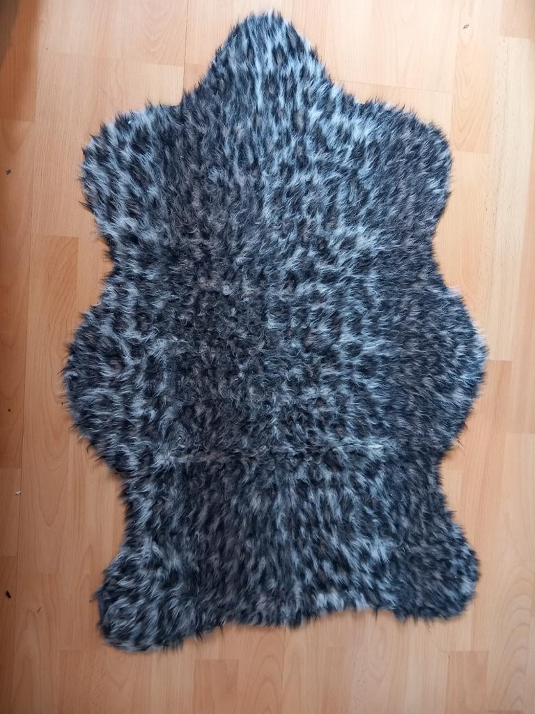 Leuk vloerkleedje, Minder dan 50 cm, Gebruikt, Minder dan 50 cm, Ophalen of Verzenden